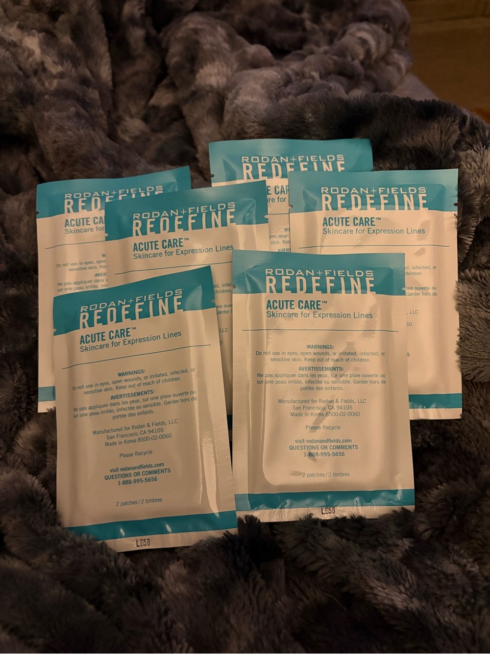 Rodan + Fields REDEFINE Skincare Patches - White and Blue Sachets